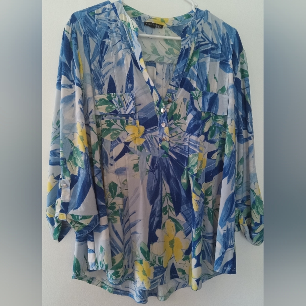 Women's floral blouse